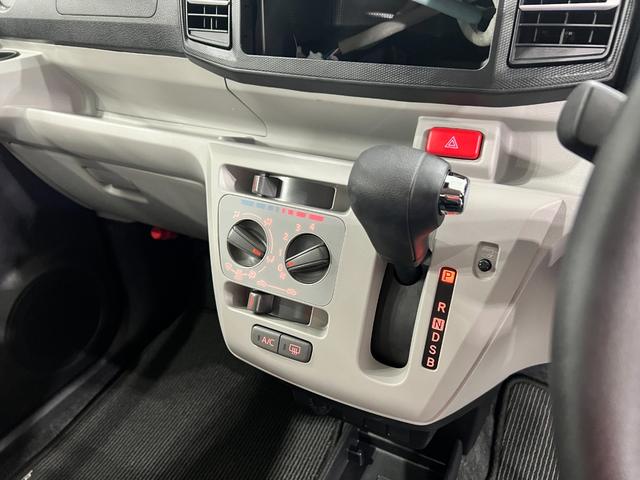 ミライースＸ　ＳＡIII　走行１９６６キロ／ＬＥＤヘッドライト一年保証・走行距離無制限　走行１９６６キロ　助手席エアバック　オートライト　オートマチックハイビーム　クリアランスソナー　アイドリングストップ（埼玉県）の中古車