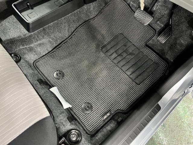 ミライースＸ　ＳＡIII　走行１９６６キロ／ＬＥＤヘッドライト一年保証・走行距離無制限　走行１９６６キロ　助手席エアバック　オートライト　オートマチックハイビーム　クリアランスソナー　アイドリングストップ（埼玉県）の中古車