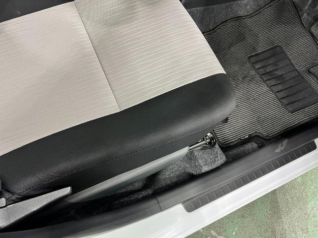 ミライースＸ　ＳＡIII　走行１２２０キロ／ＬＥＤヘッドライト一年保証・走行距離無制限　走行１２２０キロ　助手席エアバック　オートライト　オートマチックハイビーム　クリアランスソナー　アイドリングストップ（埼玉県）の中古車