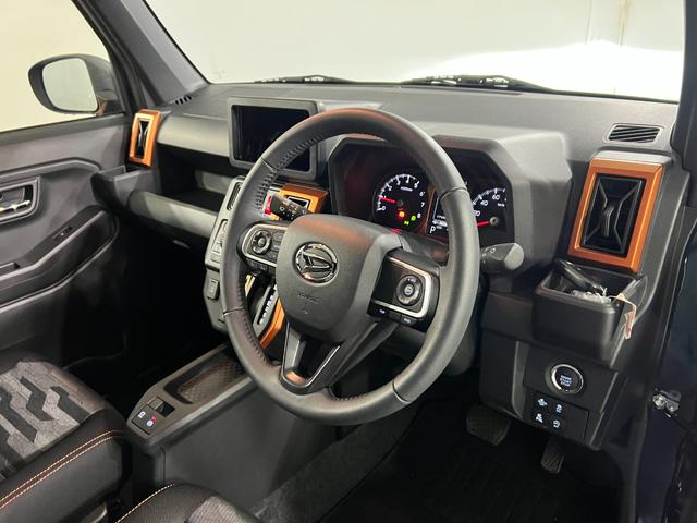 タフトＧ　走行２５５１キロＬＥＤヘッドランプ／シートヒーター元当社社用車　１年保証距離無制限　走行距離２５５１キロ　汎用フロアマット　サイドエアバッグ　ＬＥＤヘッドランプ　アイドリングストップ　シートヒーター　オート格納式ドアミラー　電動パーキングブレーキ（埼玉県）の中古車