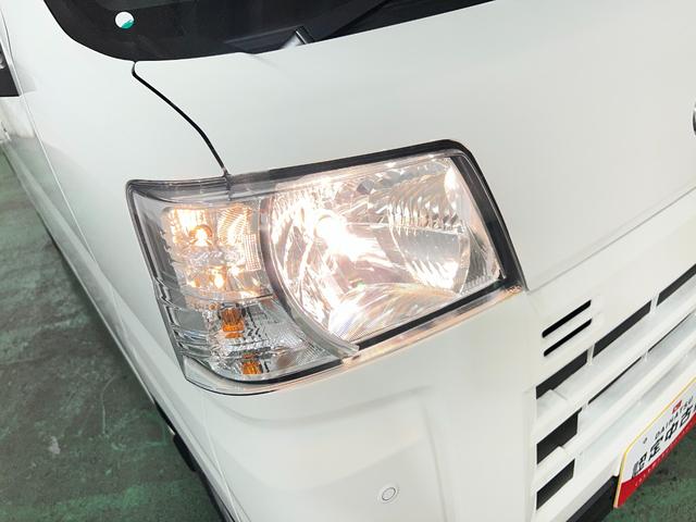 ハイゼットカーゴＤＸ　走行６キロ／登録済未使用車／ＦＭＡＭラジオ新車保障継承　１年保証距離無制限　走行距離６キロ　スマートアシスト　前後ソナーセンサー　ＦＭＡＭラジオ　運転席助手席エアバック　クリアランスソナー　オートライト　アイドリングストップ（埼玉県）の中古車