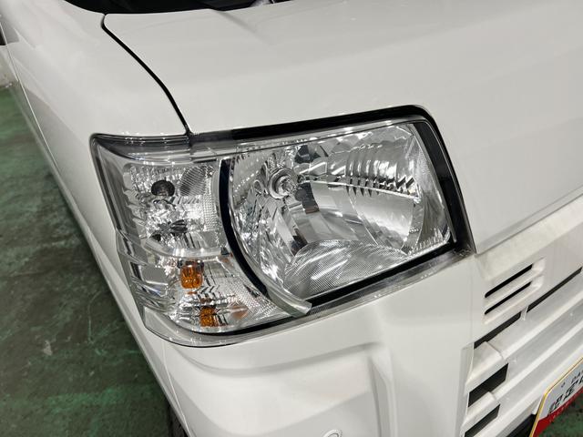 ハイゼットカーゴＤＸ　走行６キロ／登録済未使用車／ＦＭＡＭラジオ新車保障継承　１年保証距離無制限　走行距離６キロ　スマートアシスト　前後ソナーセンサー　ＦＭＡＭラジオ　運転席助手席エアバック　クリアランスソナー　オートライト　アイドリングストップ（埼玉県）の中古車