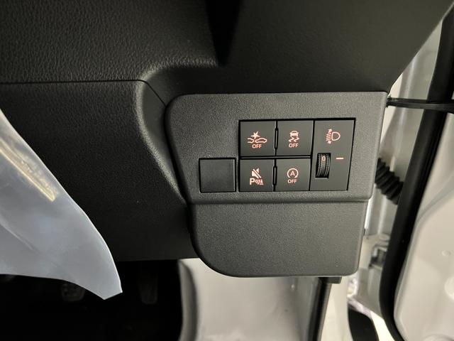 ハイゼットカーゴＤＸ　走行６キロ／登録済未使用車／ＦＭＡＭラジオ新車保障継承　１年保証距離無制限　走行距離６キロ　スマートアシスト　前後ソナーセンサー　ＦＭＡＭラジオ　運転席助手席エアバック　クリアランスソナー　オートライト　アイドリングストップ（埼玉県）の中古車