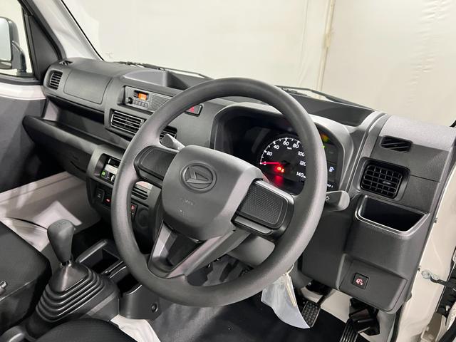 ハイゼットトラックスタンダード 農用スペシャル 4WD/MT車/走行6キロ1年保証距離無制限 走行距離6キロ FMAMラジオ 助手席エアバック クリアランスソナー オートマチックハイビーム オートライト アイドリングストップ 荷台作業灯(埼玉県)の中古車