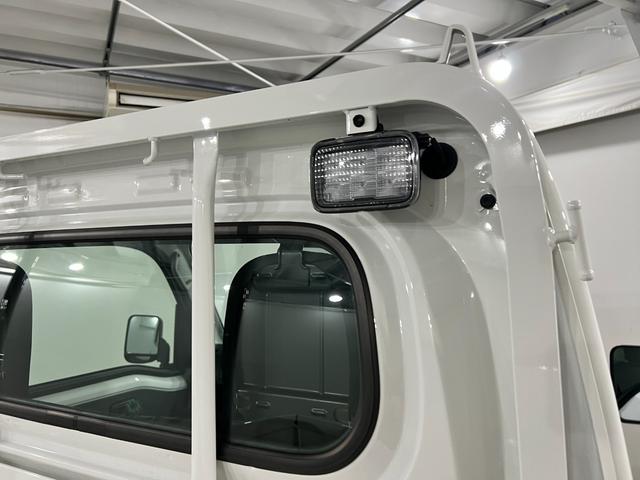 ハイゼットトラックスタンダード 農用スペシャル 4WD/MT車/走行6キロ1年保証距離無制限 走行距離6キロ FMAMラジオ 助手席エアバック クリアランスソナー オートマチックハイビーム オートライト アイドリングストップ 荷台作業灯(埼玉県)の中古車