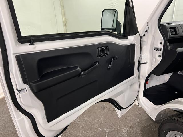 ハイゼットトラックスタンダード 農用スペシャル 4WD/MT車/走行6キロ1年保証距離無制限 走行距離6キロ FMAMラジオ 助手席エアバック クリアランスソナー オートマチックハイビーム オートライト アイドリングストップ 荷台作業灯(埼玉県)の中古車