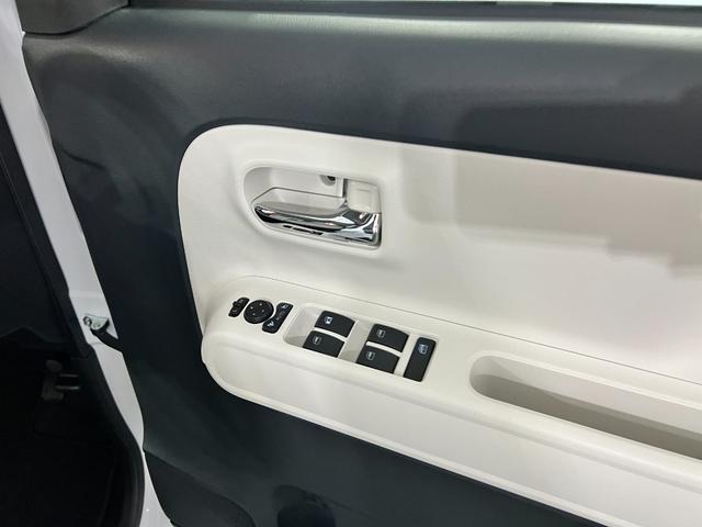 ムーヴキャンバスストライプスG 走行2366キロ/LEDヘッドランプ/マット禁煙車 ワンオーナー 1年保証距離無制限 新車保障継承 走行距離2366キロ 純正マット サイドエアバッグ LEDヘッドランプ アイドリングストップ シートヒーター 両側電動スライドドア(埼玉県)の中古車