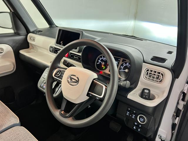 ムーヴキャンバスストライプスG 走行2366キロ/LEDヘッドランプ/マット禁煙車 ワンオーナー 1年保証距離無制限 新車保障継承 走行距離2366キロ 純正マット サイドエアバッグ LEDヘッドランプ アイドリングストップ シートヒーター 両側電動スライドドア(埼玉県)の中古車