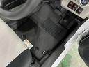１年保証距離無制限　走行距離４９７キロ　純正フルセグナビ　Ｂｌｕｅｔｏｏｔｈ　ＵＳＢソケット　純正マット　ＬＥＤヘッドランプ　アイドリングストップ　シートヒーター　プッシュボタンスタート　キーフリー（埼玉県）の中古車