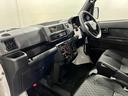 新車保障継承　１年保証距離無制限　走行距離６キロ　スマートアシスト　前後ソナーセンサー　ＦＭＡＭラジオ　運転席助手席エアバック　クリアランスソナー　オートライト　アイドリングストップ（埼玉県）の中古車
