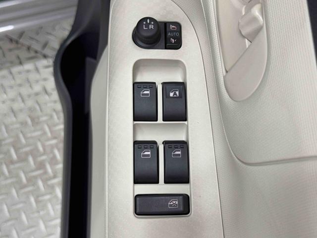 ムーヴキャンバスＸリミテッド　ＳＡII（東京都）の中古車