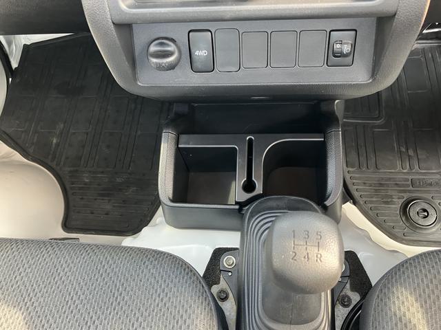 ハイゼットトラックスタンダード　４ＷＤ　５ＭＴ　スタッドレスタイヤ履きまごころ保証　１年間・走行距離無制限付き（東京都）の中古車