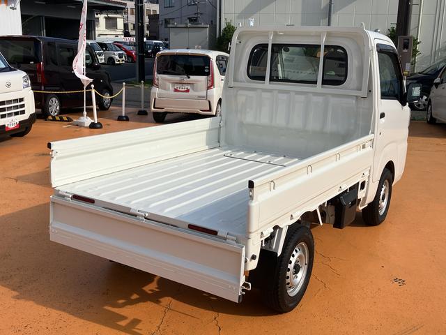 ハイゼットトラックスタンダード　４ＷＤ　５ＭＴ　スタッドレスタイヤ履きまごころ保証　１年間・走行距離無制限付き（東京都）の中古車