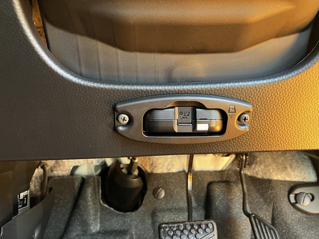 トールカスタムＧ　ターボ保証　新車保証・まごころ保証　１年間・走行距離無制限付き（東京都）の中古車