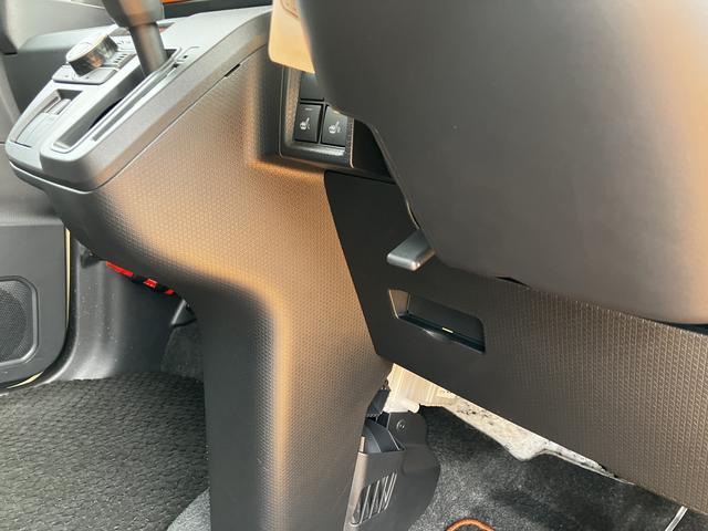 タントファンクロス　パノラマモニター対応　シートヒーター保証　新車保証・まごころ保証　１年間・走行距離無制限付き（東京都）の中古車