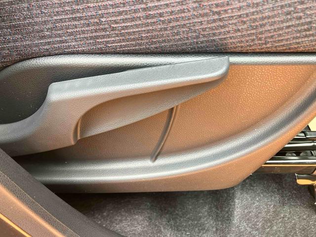 ムーヴＧ　届け出済み未使用車保証　新車保証・まごころ保証　１年間・走行距離無制限付き・オーディオレス車・片側電動スライドドア・プッシュスタートＬＥＤヘッドライト装備（東京都）の中古車