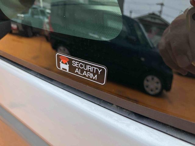 ムーヴキャンバスストライプスＧターボ　届け出済み未使用車保証　新車保証・まごころ保証　１年間・走行距離無制限付き・オーディオレス車・両ドア電動スライドドア・ＬＥＤヘッドライト装備・シートヒーター装備（東京都）の中古車