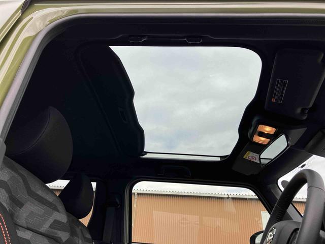 タフトＧガラスルーフ　ルーフレール　１５インチアルミ　ＬＥＤヘッドライト＆フォグランプ　バックカメラ　シートヒーター　電動駐車ブレーキ　自動追従クルコン　コーナーセンサー　衝突被害軽減ブレーキ（千葉県）の中古車