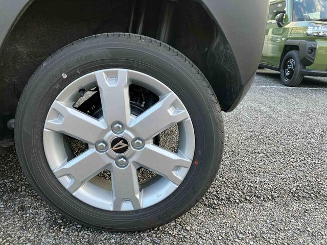 タフトＧガラスルーフ　ルーフレール　１５インチアルミ　ＬＥＤヘッドライト＆フォグランプ　バックカメラ　シートヒーター　電動駐車ブレーキ　自動追従クルコン　コーナーセンサー　衝突被害軽減ブレーキ（千葉県）の中古車