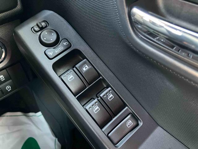 タフトＧガラスルーフ　ルーフレール　１５インチアルミ　ＬＥＤヘッドライト＆フォグランプ　バックカメラ　シートヒーター　電動駐車ブレーキ　自動追従クルコン　コーナーセンサー　衝突被害軽減ブレーキ（千葉県）の中古車