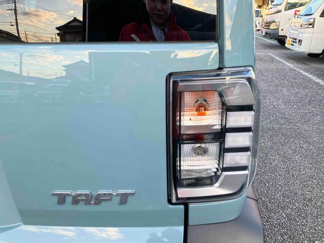 タフトＧガラスルーフ　ルーフレール　１５インチアルミ　ＬＥＤヘッドライト＆フォグランプ　バックカメラ　シートヒーター　電動駐車ブレーキ　自動追従クルコン　コーナーセンサー　衝突被害軽減ブレーキ（千葉県）の中古車