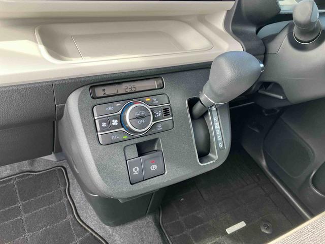 ムーヴキャンバスストライプスGスマアシ/プッシュボタンスタート/コーナーセンサー/オートライト/LEDヘッドランプ/フロントフォグランプ/オートエアコン/キーフリー/シートリフタ&チルトステアリング/取扱説明書&整備記録簿(千葉県)の中古車