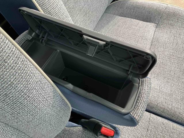 ムーヴキャンバスストライプスGスマアシ/プッシュボタンスタート/コーナーセンサー/オートライト/LEDヘッドランプ/フロントフォグランプ/オートエアコン/キーフリー/シートリフタ&チルトステアリング/取扱説明書&整備記録簿(千葉県)の中古車