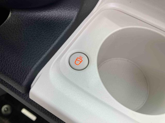 ムーヴキャンバスストライプスGスマアシ/プッシュボタンスタート/コーナーセンサー/オートライト/LEDヘッドランプ/フロントフォグランプ/オートエアコン/キーフリー/シートリフタ&チルトステアリング/取扱説明書&整備記録簿(千葉県)の中古車