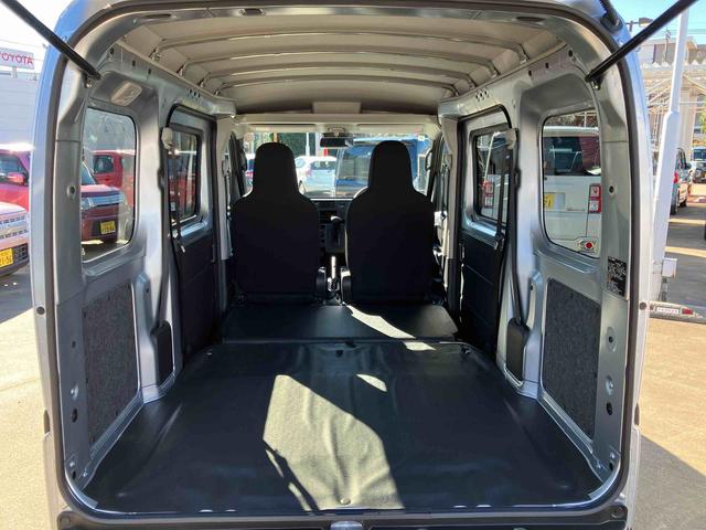 ハイゼットカーゴDXスマートアシスト/コーナーセンサー/リモコンキー/AM・FMラジオ/オーバーヘッドシェルフ/点検記録簿&取扱説明書完備(千葉県)の中古車