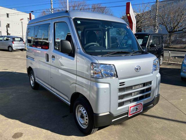 ハイゼットカーゴDXスマートアシスト/コーナーセンサー/リモコンキー/AM・FMラジオ/オーバーヘッドシェルフ/点検記録簿&取扱説明書完備(千葉県)の中古車