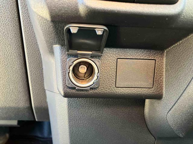 ハイゼットカーゴDXスマートアシスト/コーナーセンサー/リモコンキー/AM・FMラジオ/オーバーヘッドシェルフ/点検記録簿&取扱説明書完備(千葉県)の中古車