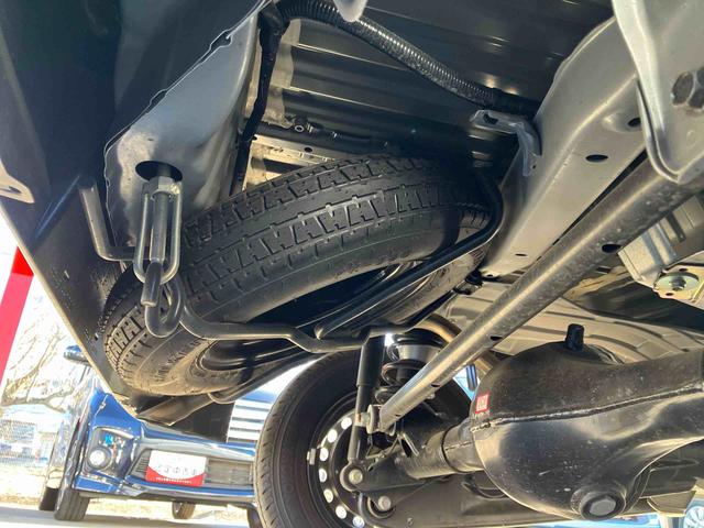 ハイゼットカーゴDXスマートアシスト/コーナーセンサー/リモコンキー/AM・FMラジオ/オーバーヘッドシェルフ/点検記録簿&取扱説明書完備(千葉県)の中古車