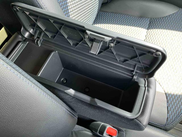 タントカスタムRSスマアシ/コーナーセンサー/サイド&カーテンシールドエアバッグ/オートオートライト/LEDヘッドランプ/フロントフォグランプ/シートヒーター/オートエアコン/キーフリーキー/取扱説明書&整備記録簿完備(千葉県)の中古車