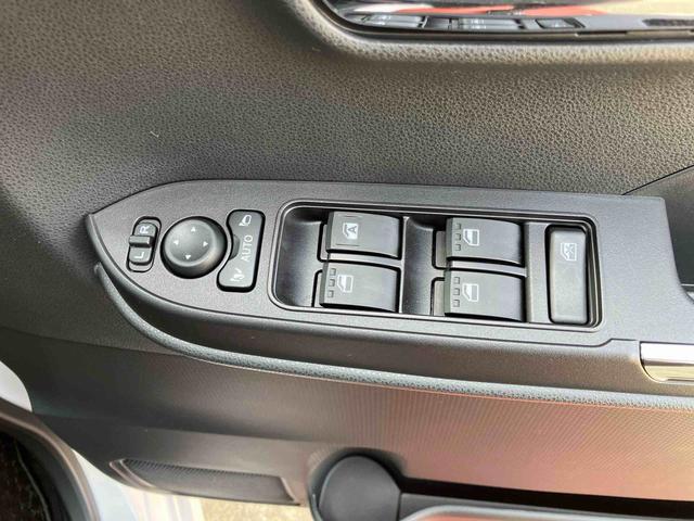 タントカスタムRSスマアシ/コーナーセンサー/サイド&カーテンシールドエアバッグ/オートオートライト/LEDヘッドランプ/フロントフォグランプ/シートヒーター/オートエアコン/キーフリーキー/取扱説明書&整備記録簿完備(千葉県)の中古車