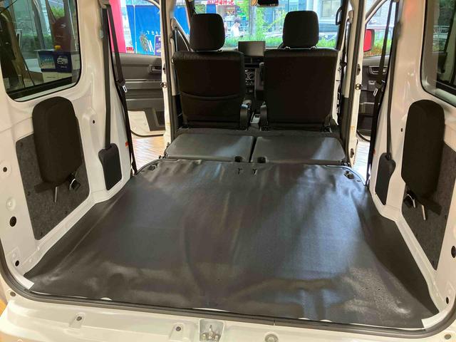 ハイゼットカーゴクルーズターボ　ＬＥＤヘッドランプ保証　新車保証・まごころ保証　１年間・走行距離無制限付き　９インチスマホ連携ディスプレイオーディオバックカメラ　ＬＥＤフォグランプ　ＬＥＤルームランプ　アダプティブドライビングビーム（東京都）の中古車