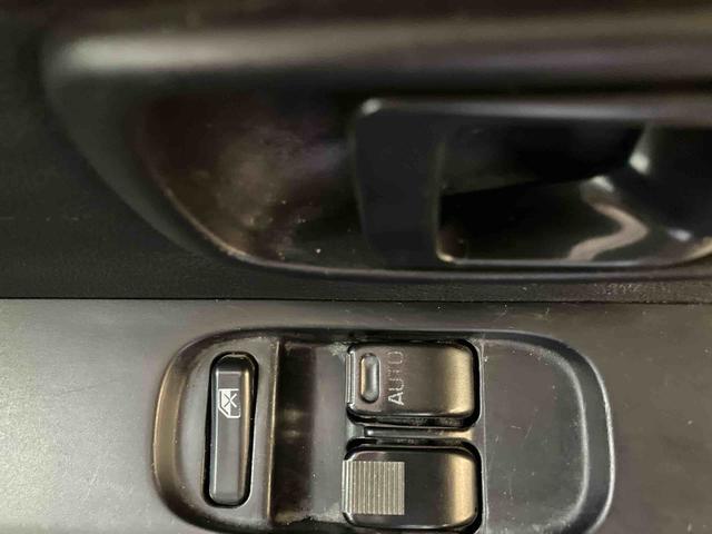 ハイゼットカーゴクルーズターボSA3 リヤベンチシート 純正ナビ ETC保証 まごころ保証 1年間・走行距離無制限付き 前方ドラレコ 電動格納ミラー 運転席助手席パワーウインドウ ABS デュアルエアバッグ キーレスキー リヤベンチシート(東京都)の中古車