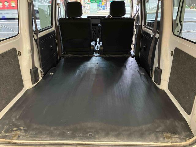 ハイゼットカーゴクルーズターボSA3 リヤベンチシート 純正ナビ ETC保証 まごころ保証 1年間・走行距離無制限付き 前方ドラレコ 電動格納ミラー 運転席助手席パワーウインドウ ABS デュアルエアバッグ キーレスキー リヤベンチシート(東京都)の中古車