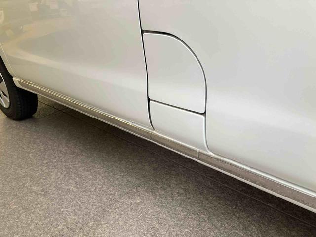 ハイゼットカーゴクルーズターボSA3 リヤベンチシート 純正ナビ ETC保証 まごころ保証 1年間・走行距離無制限付き 前方ドラレコ 電動格納ミラー 運転席助手席パワーウインドウ ABS デュアルエアバッグ キーレスキー リヤベンチシート(東京都)の中古車