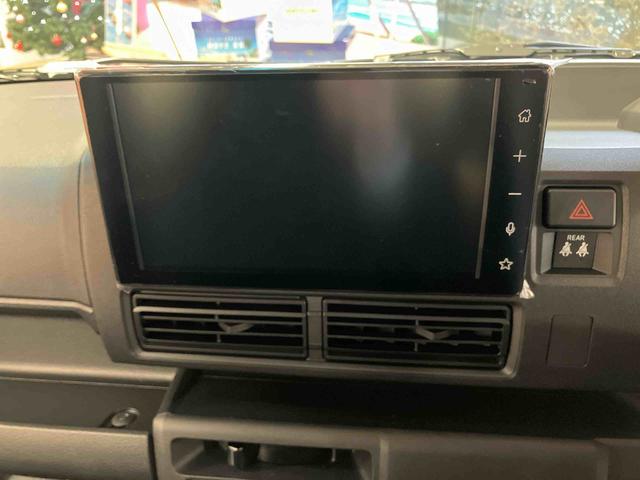 ハイゼットカーゴクルーズ未使用車　ＬＥＤパック視界補助パック　９インチＤＡ保証　新車保証・まごころ保証　１年間・走行距離無制限付き　ＬＥＤヘッドランプ　ＬＥＤフォグランプ　９インチディスプレイオーディオ　スマートインナーミラー　バックカメラ　電動格納ミラー（東京都）の中古車