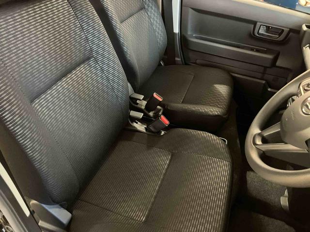 ハイゼットカーゴクルーズ未使用車　ＬＥＤパック視界補助パック　９インチＤＡ保証　新車保証・まごころ保証　１年間・走行距離無制限付き　ＬＥＤヘッドランプ　ＬＥＤフォグランプ　９インチディスプレイオーディオ　スマートインナーミラー　バックカメラ　電動格納ミラー（東京都）の中古車