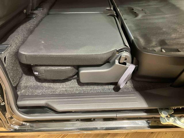 ハイゼットカーゴクルーズ未使用車　ＬＥＤパック視界補助パック　９インチＤＡ保証　新車保証・まごころ保証　１年間・走行距離無制限付き　ＬＥＤヘッドランプ　ＬＥＤフォグランプ　９インチディスプレイオーディオ　スマートインナーミラー　バックカメラ　電動格納ミラー（東京都）の中古車