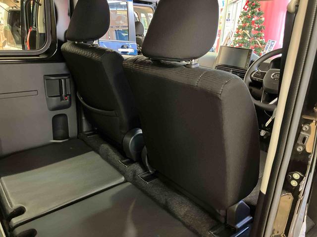 ハイゼットカーゴクルーズ未使用車　ＬＥＤパック視界補助パック　９インチＤＡ保証　新車保証・まごころ保証　１年間・走行距離無制限付き　ＬＥＤヘッドランプ　ＬＥＤフォグランプ　９インチディスプレイオーディオ　スマートインナーミラー　バックカメラ　電動格納ミラー（東京都）の中古車