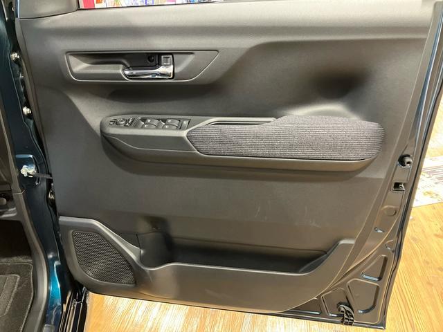 ムーヴＲＳ　１０インチナビ・パノラマカメラ・ドラレコ装備保証　新車保証・まごころ保証　１年間・走行距離無制限付き（東京都）の中古車