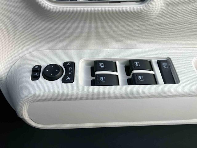 ムーヴキャンバスストライプスＧ　　ナビ・バックカメラ保証　新車保証・まごころ保証　１年間・走行距離無制限付き（東京都）の中古車