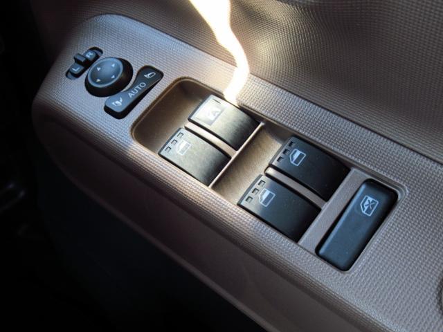 ムーヴキャンバスセオリーＧターボ　純正７インチナビ　パノラマモニター保証　新車保証・まごころ保証　１年間・走行距離無制限付き　純正７インチナビ　Ｂｌｕｅｔｏｏｔｈ接続　パノラマモニター　ＵＳＢ電源ソケット　両側電動スライドドア　アダプティブクルーズコントロール（東京都）の中古車