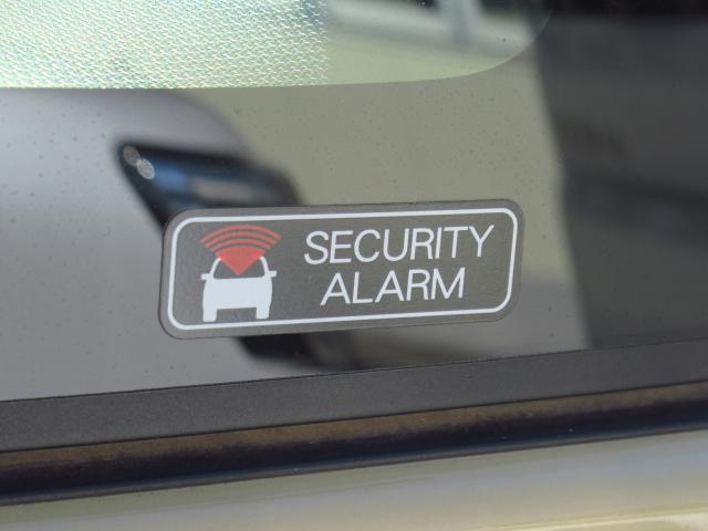 ムーヴキャンバスセオリーＧターボ　純正７インチナビ　パノラマモニター保証　新車保証・まごころ保証　１年間・走行距離無制限付き　純正７インチナビ　Ｂｌｕｅｔｏｏｔｈ接続　パノラマモニター　ＵＳＢ電源ソケット　両側電動スライドドア　アダプティブクルーズコントロール（東京都）の中古車