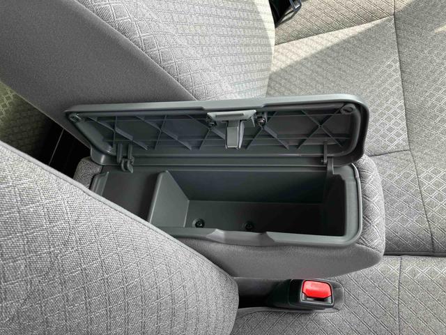 タントXリミテッド 届け出済み未使用車保証 新車保証・まごころ保証 1年間・走行距離無制限付き(東京都)の中古車