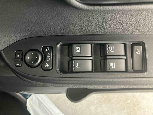 タントX 届け出済み未使用車保証 新車保証・まごころ保証 1年間・走行距離無制限付き(東京都)の中古車