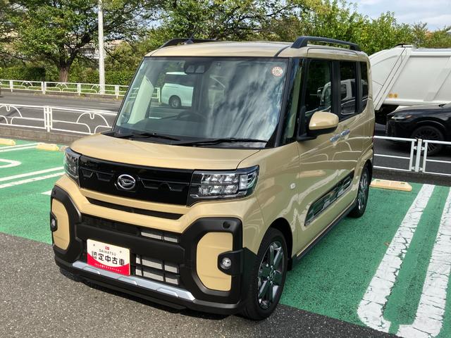 タントファンクロスターボ　純正ナビ・バックカメラ・ドラレコ・ＥＴＣ７インチナビ　バックカメラ　ドラレコ　ＥＴＣ装備　オートライト　シートヒーター　左右パワースライドドア　ＬＥＤヘッドライト（東京都）の中古車