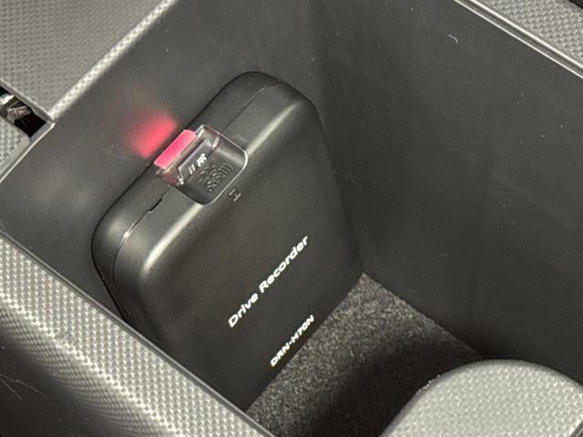 ロッキープレミアム 純正ナビ ETC車載器 ドライブレコーダー保証 まごころ保証 1年間・走行距離無制限付き 純正9インチナビ ETC車載器 ドライブレコーダー パノラマモニター LEDヘッドランプ アダプティブクルーズコントロール ブラインドスポットモニター(東京都)の中古車